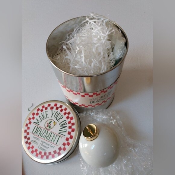 Colorful World Map Quilt Top - Picture 15 of 17